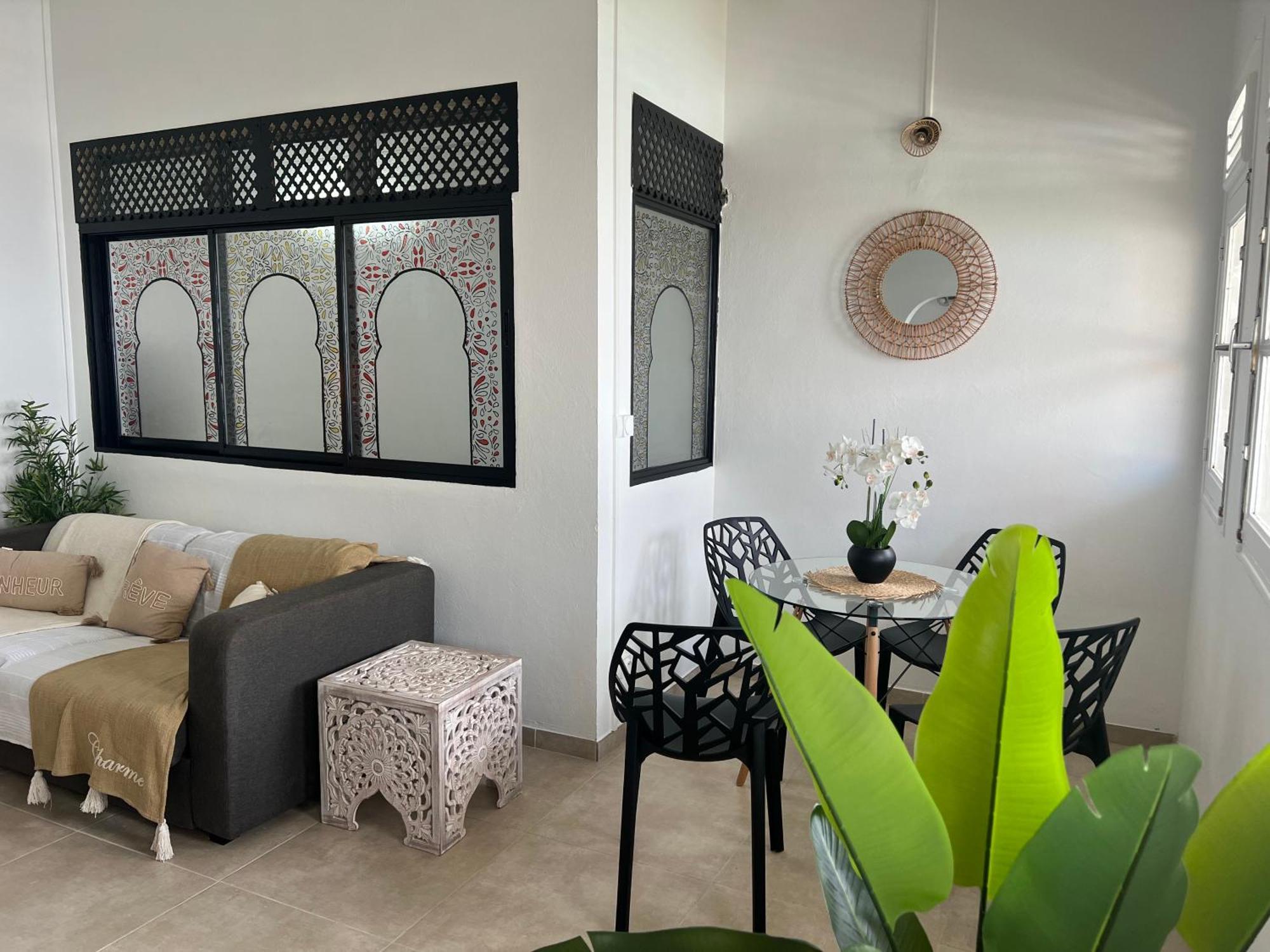 Appartement 2 Chambres Сен-Лу Екстериор снимка
