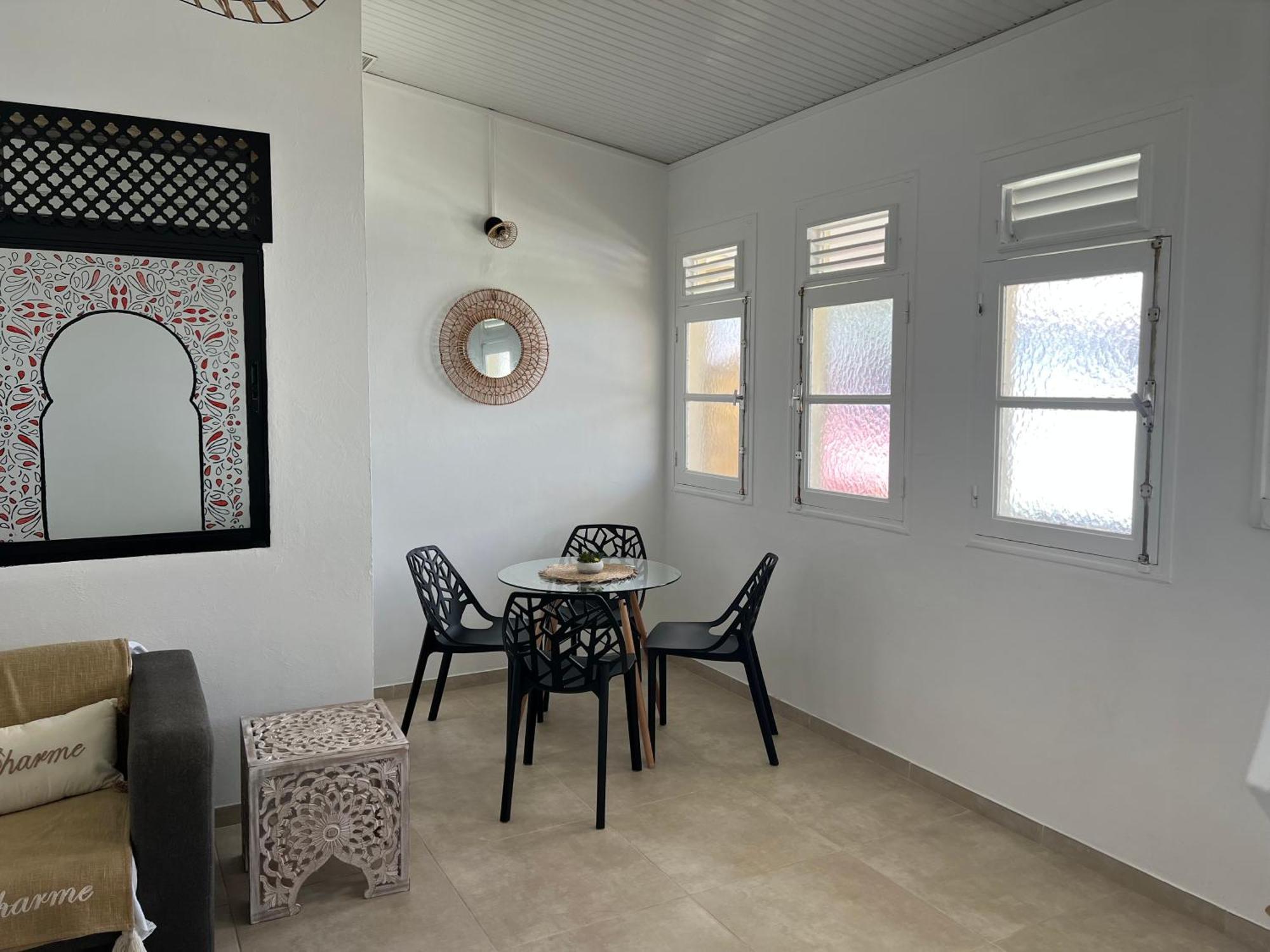 Appartement 2 Chambres Сен-Лу Екстериор снимка